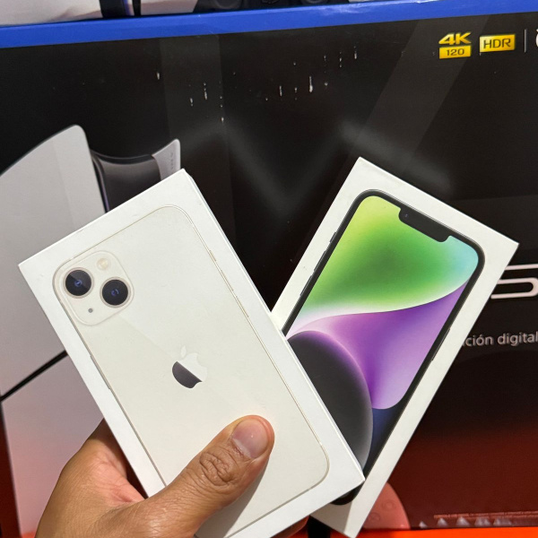 Ação valendo 100 COTAS na ação da R3 ou 2000 reais ou PS5 ou BOOMBOX-4 ou iPhone 13 lacrado ou iPhone 14 usado